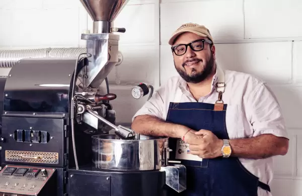 Cafering founder, Ecuador's National Barista Champion