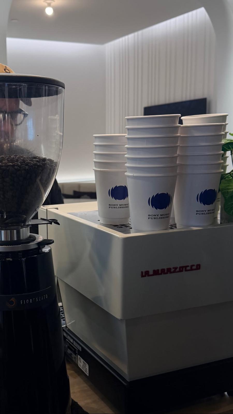 Custom branded coffee cups Miami